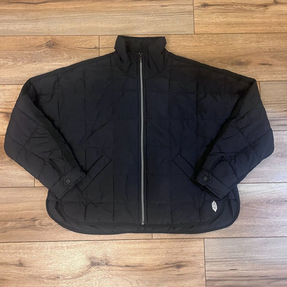 Free People FP Movement Pippa Packable Puffer Jacket Black Coat Sz S Oversized